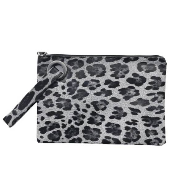 NEW PRETTY SIMPLE leopard wristlet clutch in grey/black - Picture 1 of 2
